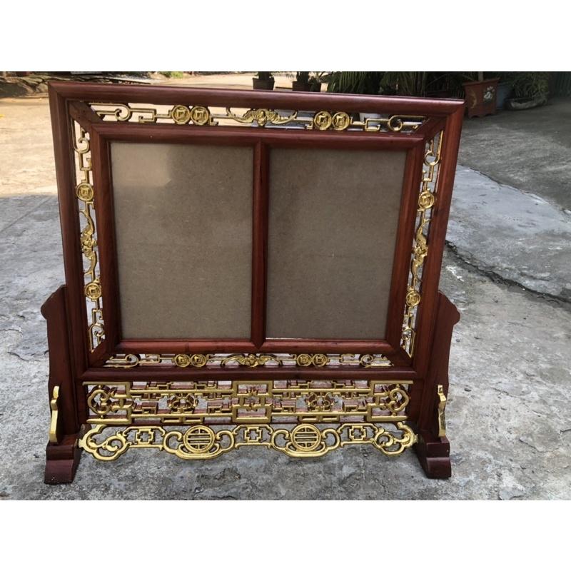 khung hình thờ đôi gỗ hương dát vàng, kích thước ảnh 20x30cm