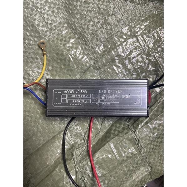 Chip led 2835 dùng cho pha led 50% công suất