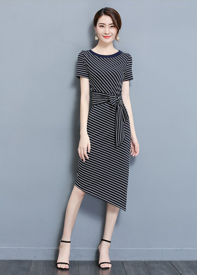 Đầm Suông Phối Ren D2139
