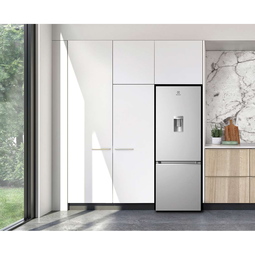 Tủ lạnh Electrolux Inverter 308 lít EBB3442K-A - Hàng chính hãng [Giao hàng toàn quốc]