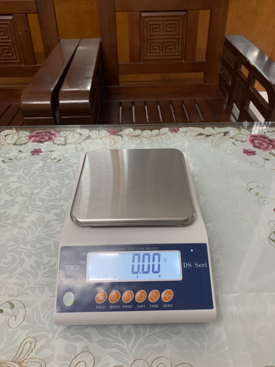 Cân Điện Tử DIGI DS 6000 g 0.01g
