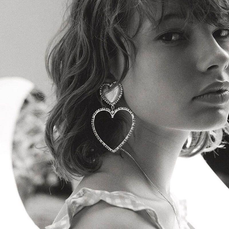 Hoa tai dáng dài mặt hình trái tim phong cách retro cho nữ