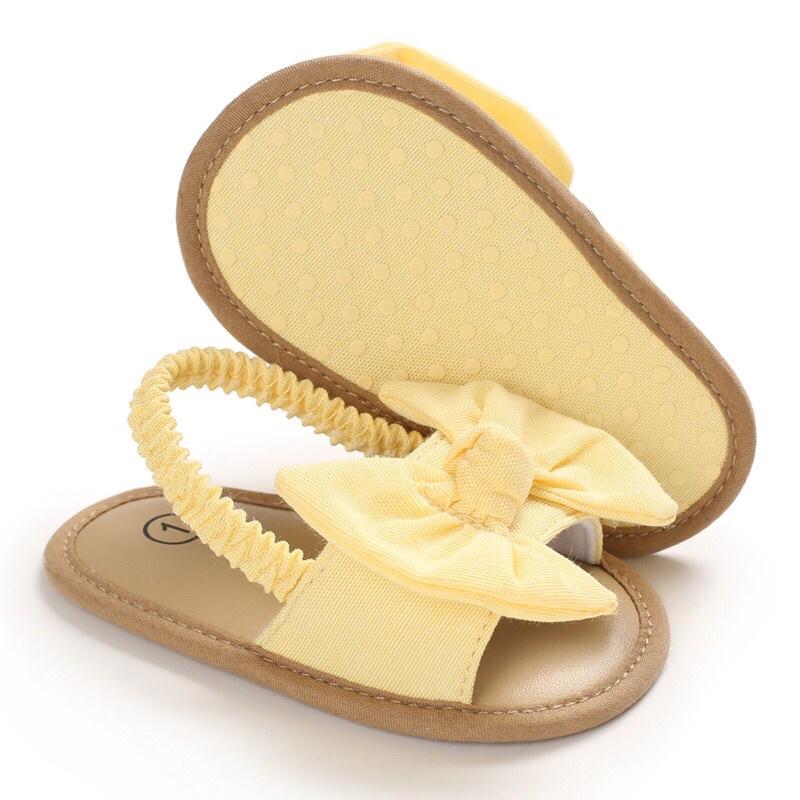 Sandal tập đi, giày tập đi