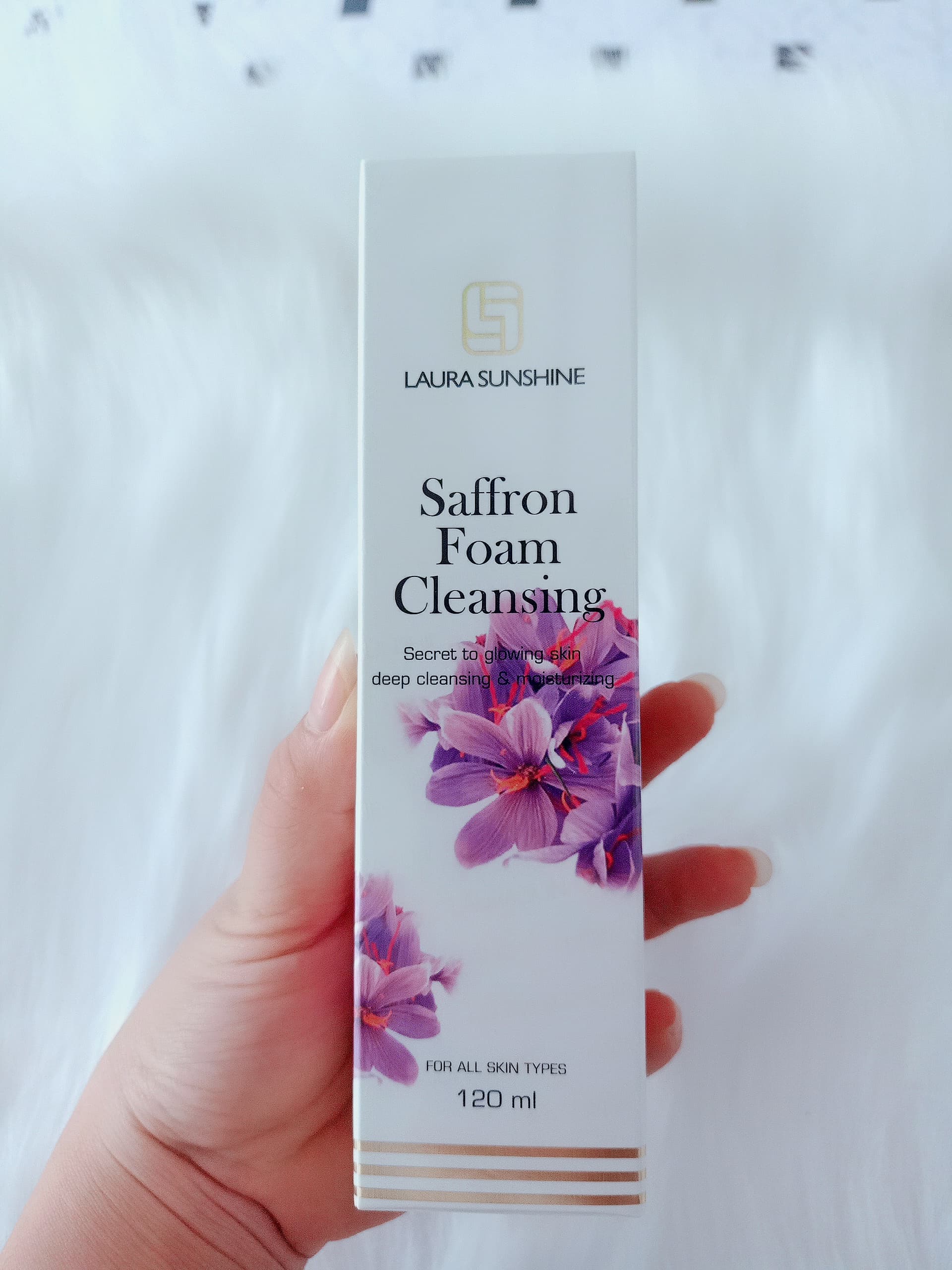 SỮA RỬA MẶT NHỤY HOA NGHỆ TÂY LAURA SUNSHINE SAFFRON FOAM CLEANSING 120ML