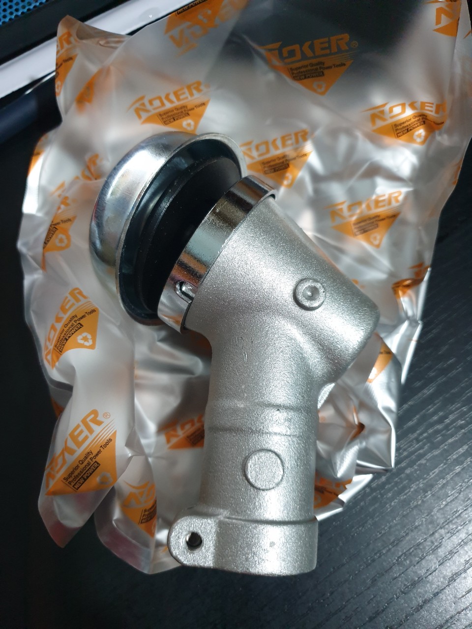 ĐẦU DAO DÙNG CHO MÁY CẮT CỎ HUSQ 143/541. 28mm - 9 khía