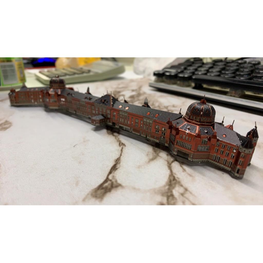 Mô Hình Lắp Ráp 3d Nhà Ga Xe Lửa Tokyo