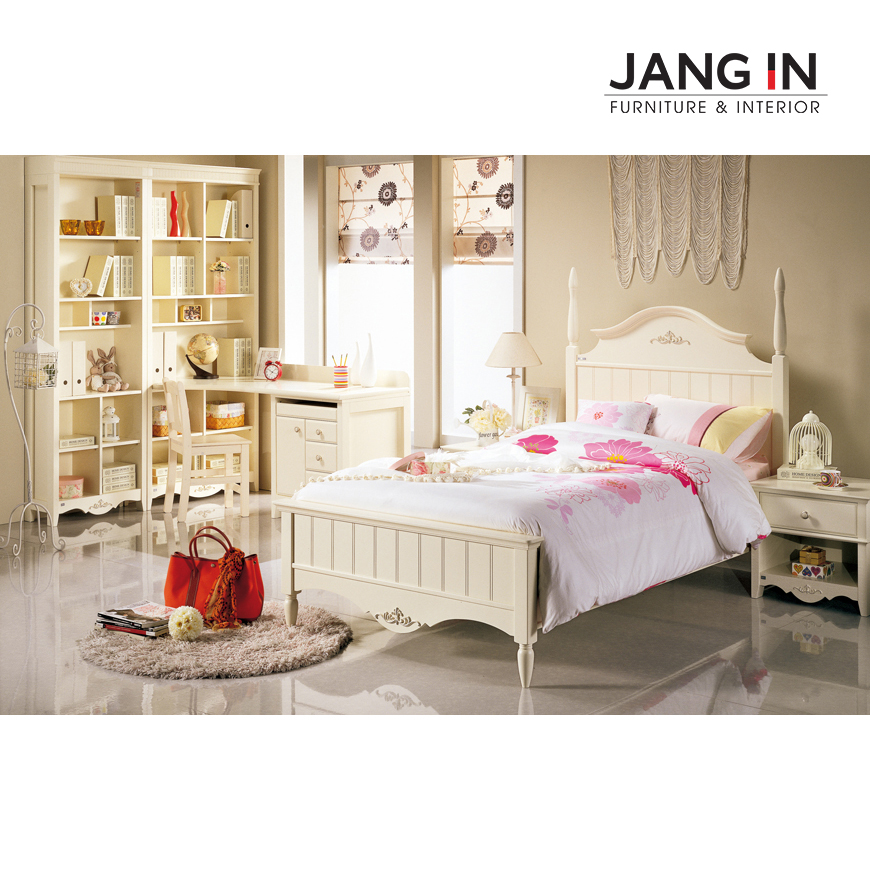 Kệ sách Juliet