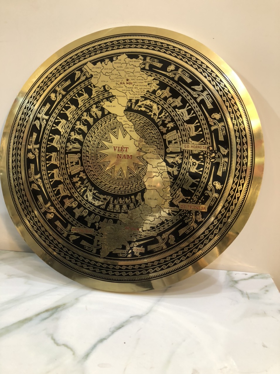 Mặt trống đồng treo tường
