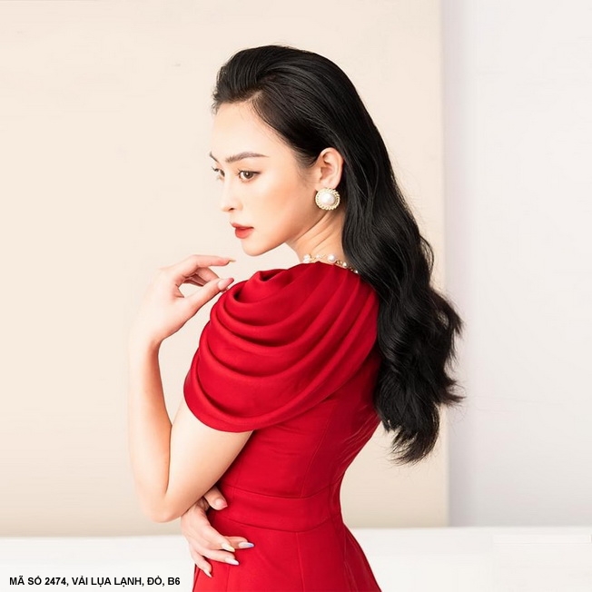 ĐẦM LAI CHÉO TAY XẾP LY