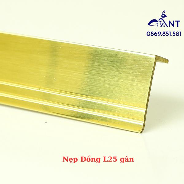 Nẹp Đồng L25 sọc, Nẹp đồng chữ L, Nẹp đồng chống trơn, nẹp ốp cầu thang, giá 1m