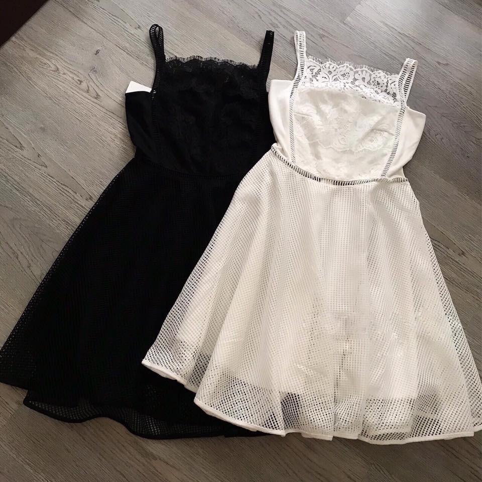 Đầm dự tiệc ren xòe Mickey Dress quý phái