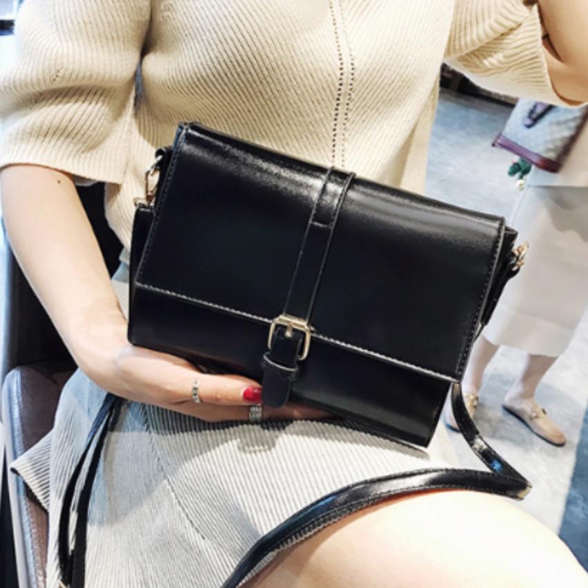 Túi Đeo Chéo Nữ Phong Cách Hiện Đại Thành Long TLG 208094 Tặng túi đựng mỹ phẩm tiện lợi