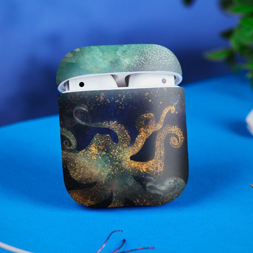 Miếng dán skin cho AirPods in hình bạch tuộc - giả sơn mài - GSM152