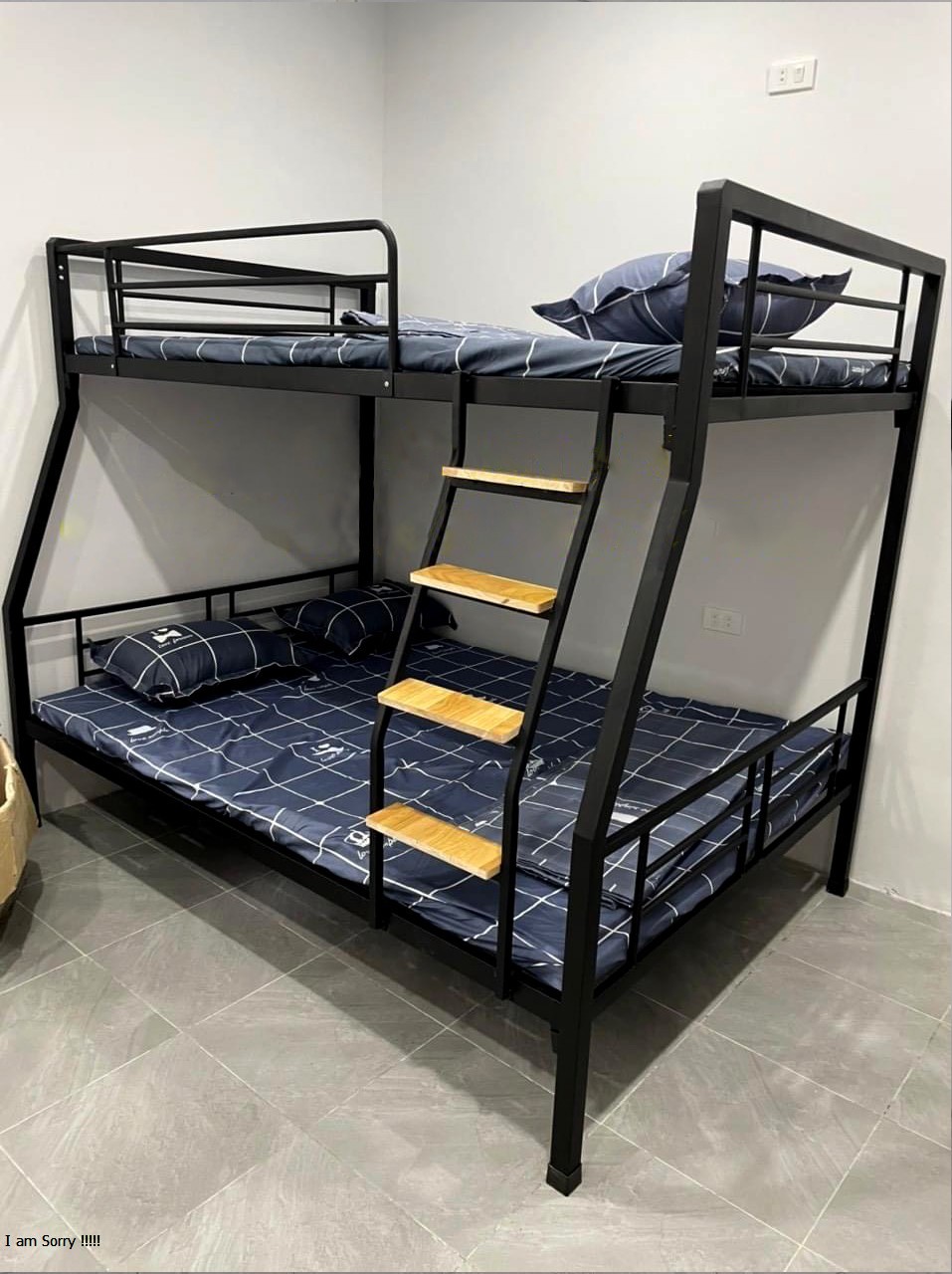 Giường sắt Tầng hộp Trên 1m2 Dưới 1m4 Dài 2m Màu kem