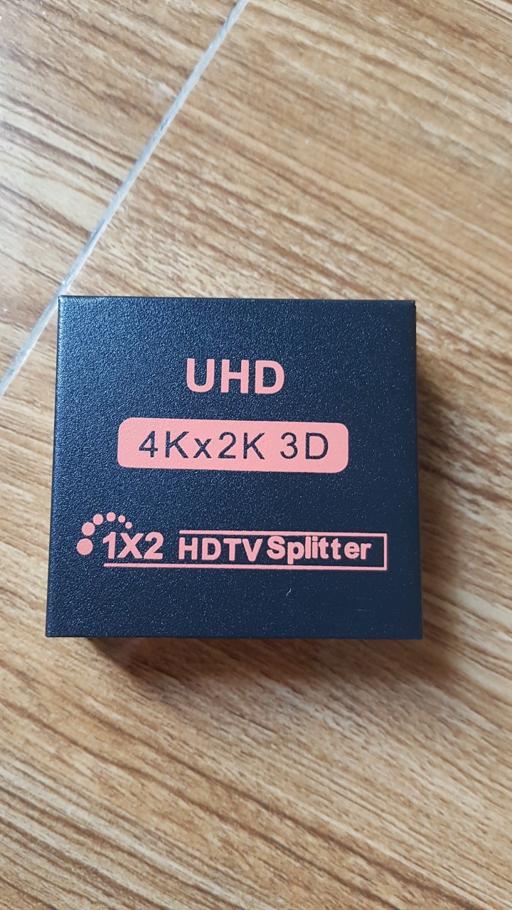 Bộ chia HDMI Switch 1 ra 2 Full HD 1080 đen - Hàng Chính Hãng