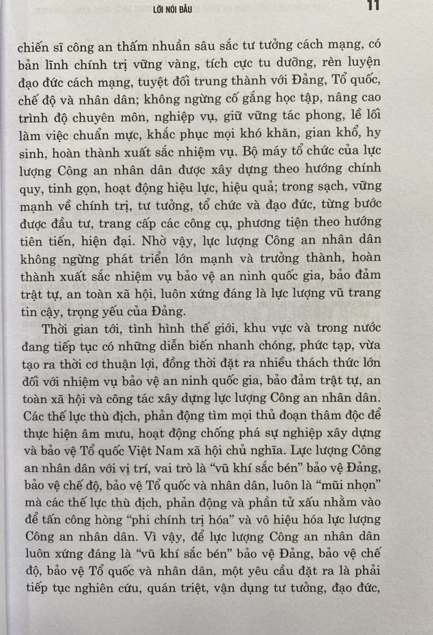 Xây dựng lực lượng Công an nhân dân thật sự trong sạch, vững mạnh,chính quy, tinh nhuệ, hiện đại, đáp ứng yêu cầu, nhiệm vụ trong tình hình mới theo tư tưởng Hồ Chí Minh (Sách chuyên khảo)