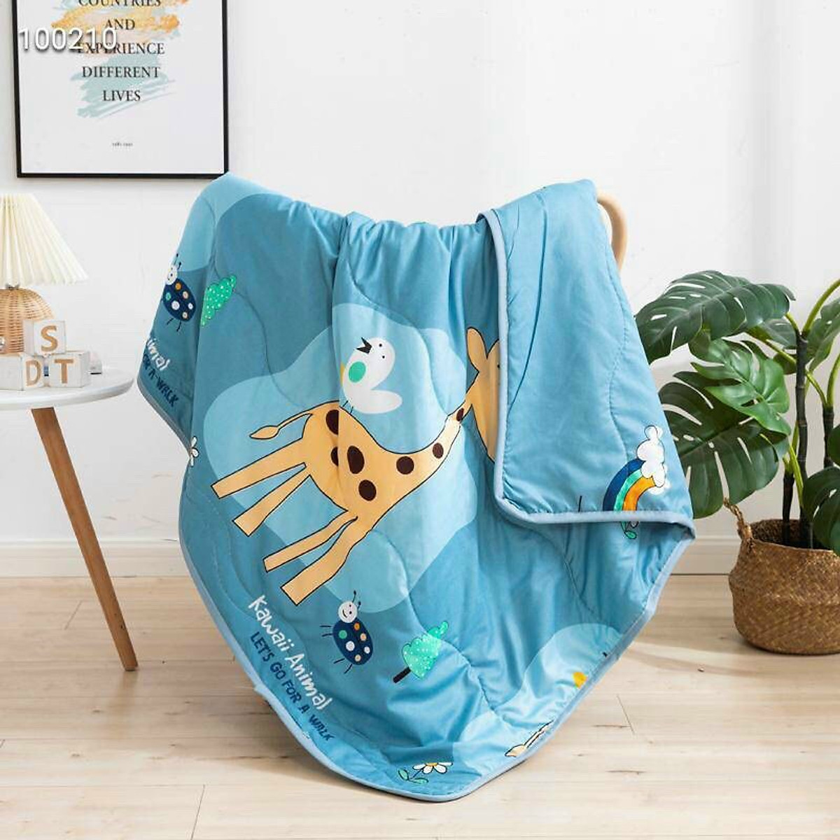 Chăn Mền Cotton Đũi Trẻ Em Luôn Được Các Mẹ Và Bé Yêu Thích - Mẫu Hươu Cao Cổ - Tặng 10 chiếc chun