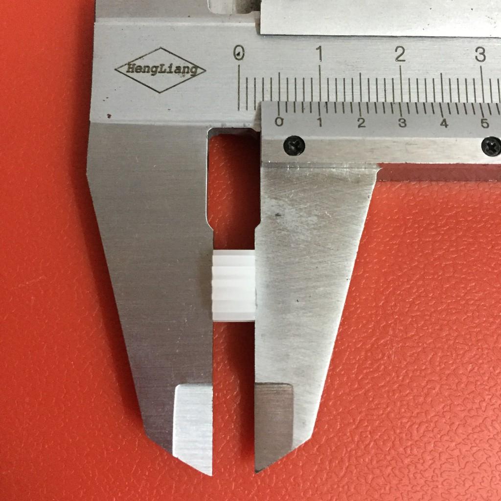 Bánh răng nhựa 15 răng dùng để nối trục động cơ trục ô tô trong chế tạo DIY