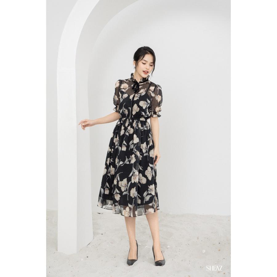 SHEAZ Đầm váy dạo phố tơ xước nền đen hoa trắng cổ dây tay bồng ngắn eo chun midi dài qua đầu gối phong cách Hàn Quốc