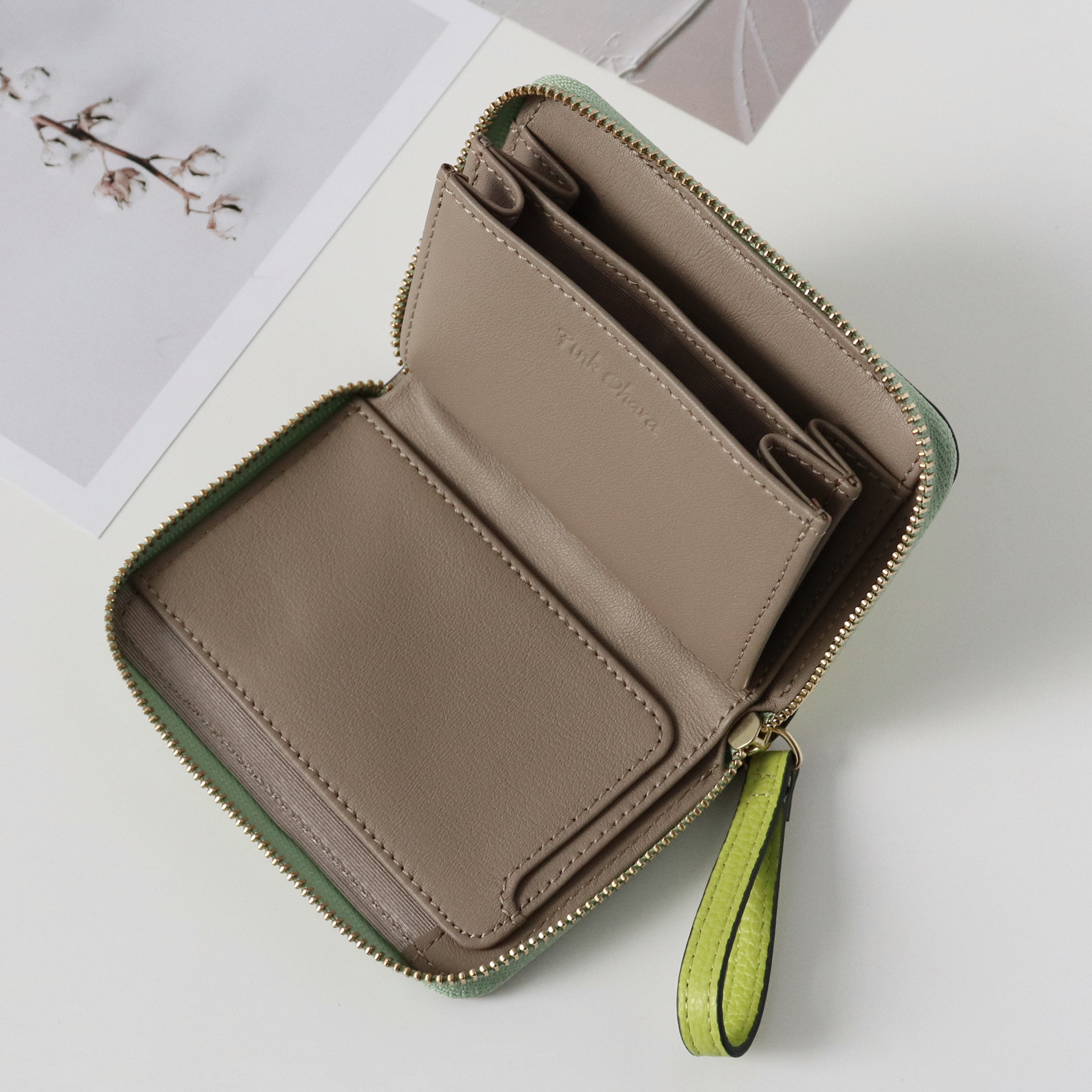 Ví đựng tiền nữ mini khóa zip nhỏ gọn - có ngăn tiền thẳng
