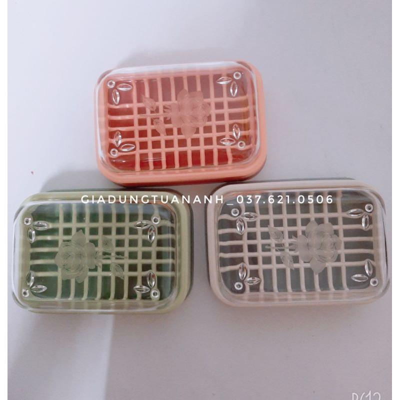 Hộp đựng xà phòng có nắp và khay hứng nước