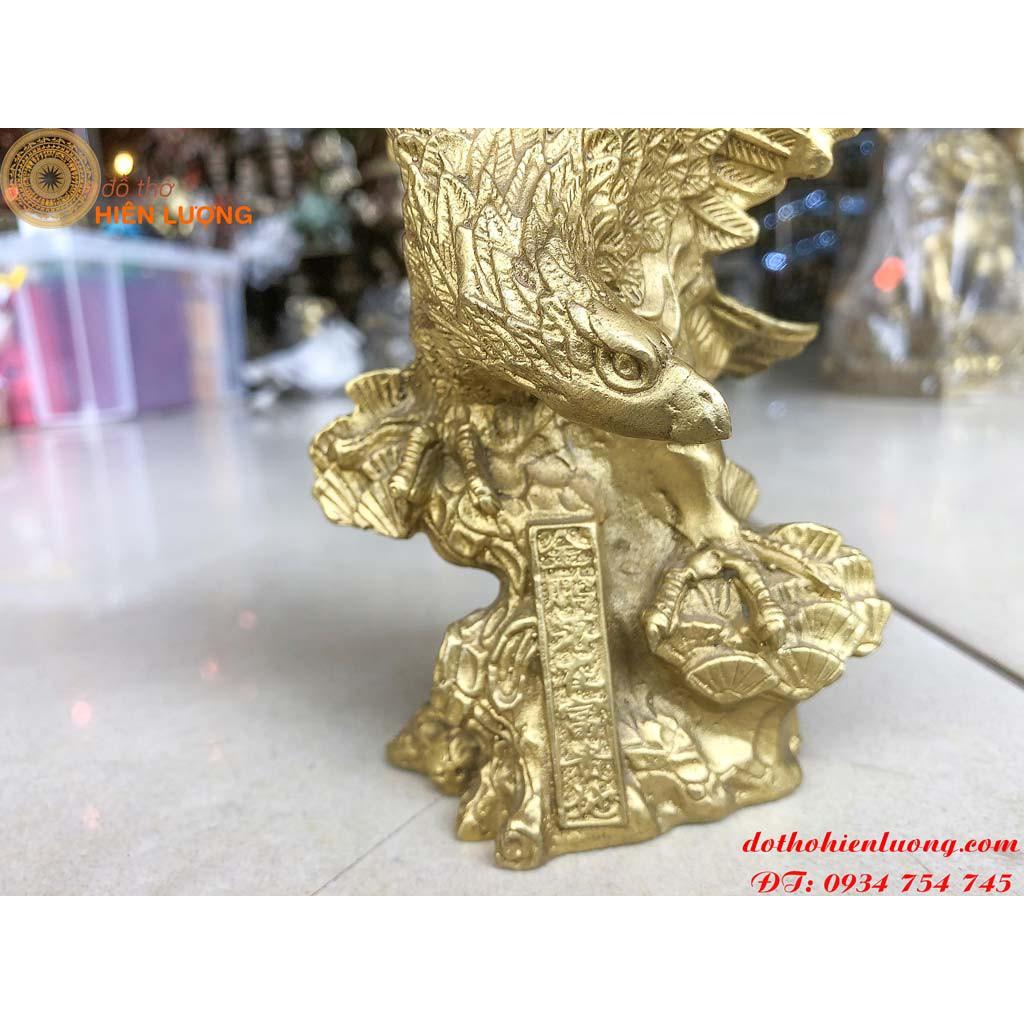 Đại bàng màu vàng trang trí phòng khách loại đẹp