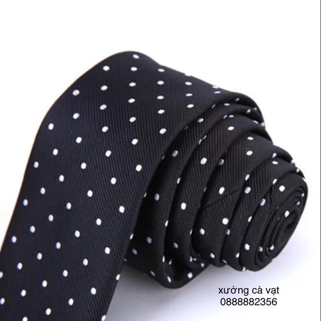 cà vạt nam đen chấm bi bản nhỏ 5cm