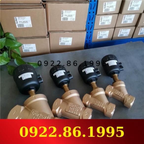 Giá Tốt + Van Góc Burkert Của Dòng 2000 Van Đóng Van Khí Nén hàng mới