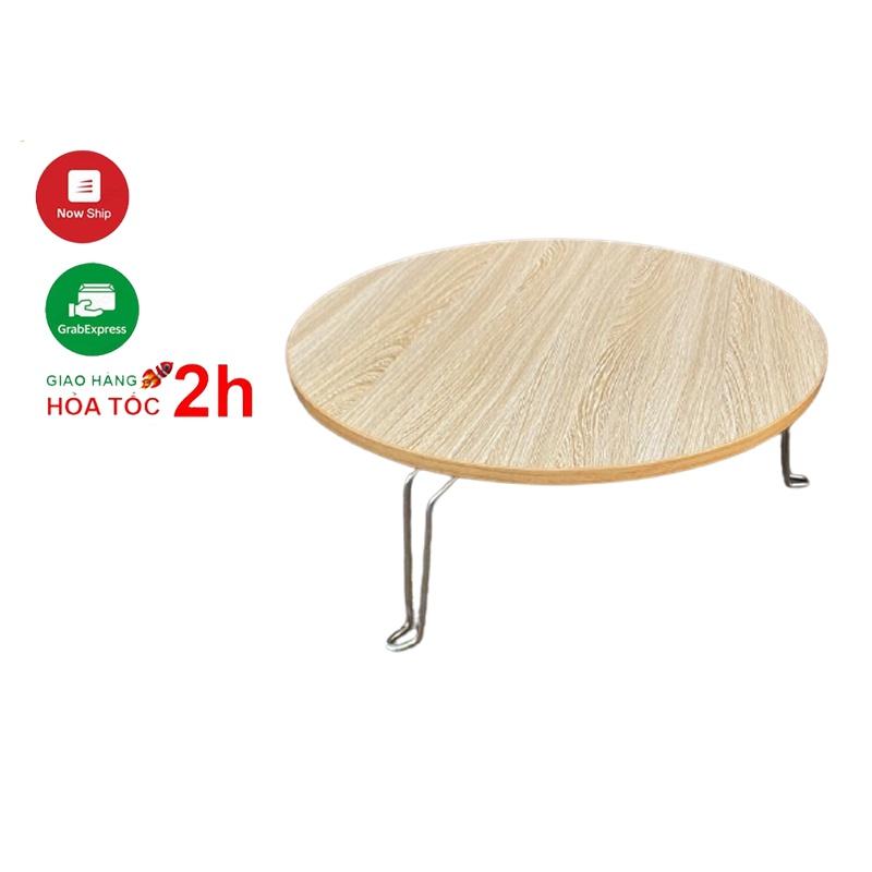 Bàn xếp học sinh làm từ gỗ hình tròn đường kính 59cm, gấp, xếp lại gọn gàng, tiết kiệm không gian