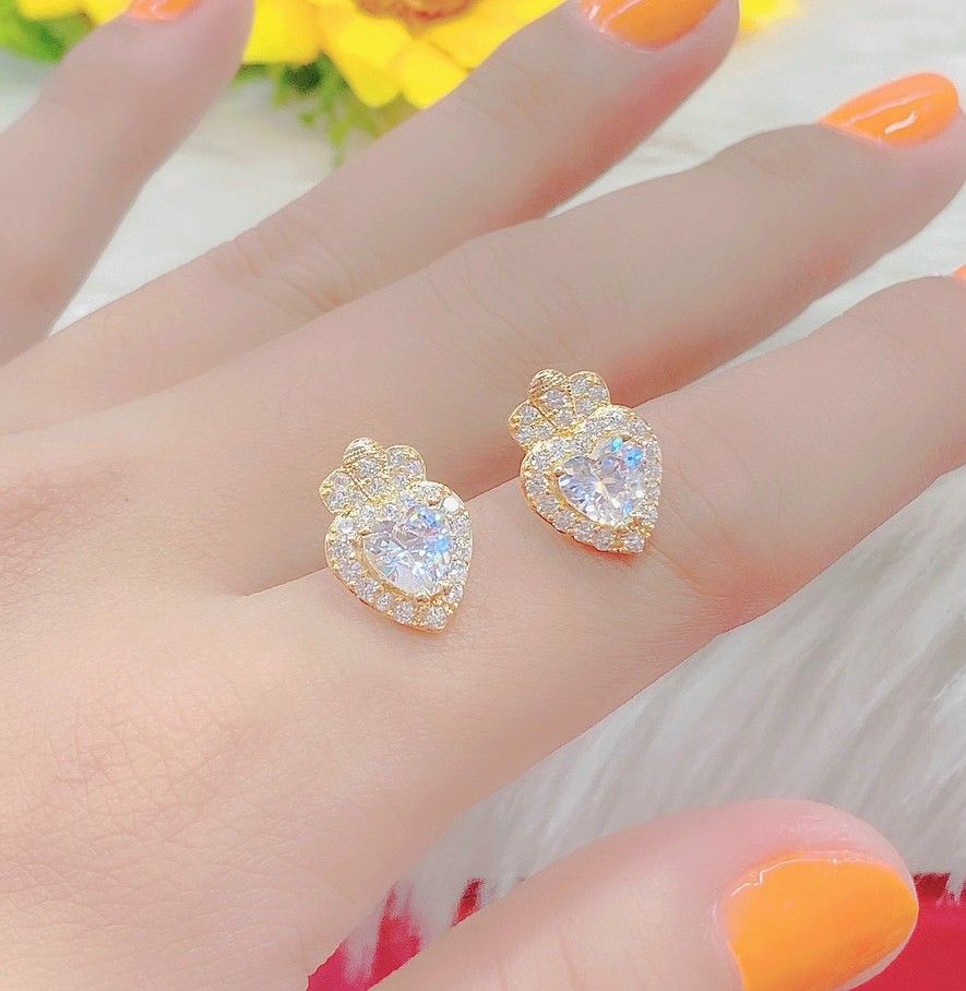 Bông tai nữ mạ vàng kiểu trái tim