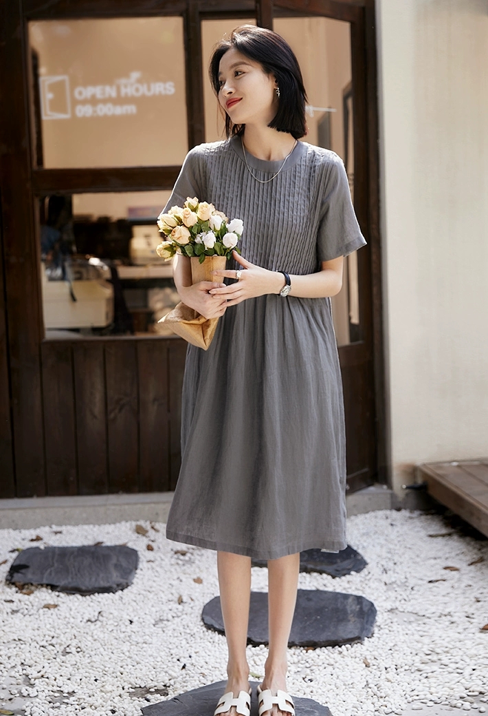 Đầm suông linen tay ngắn trẻ trung, chất vải linen mềm mát, dễ mặc, thích hợp đi chơi, dạo phố Đũi Việt