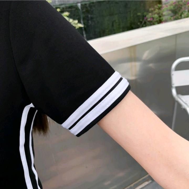 Đầm Body Viền Sọc Trắng Xẻ Đùi - LH14