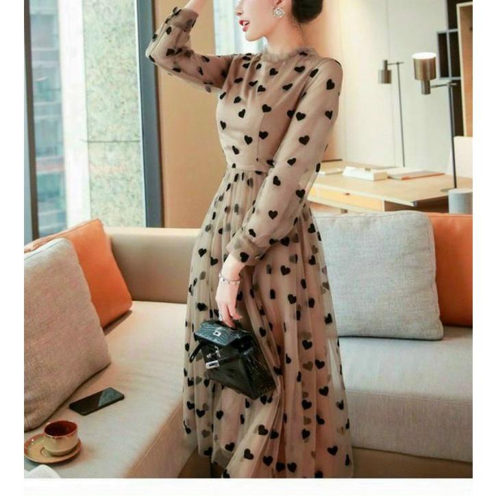 ĐẦM REN HOẠ TIẾT TRÁI TIM
