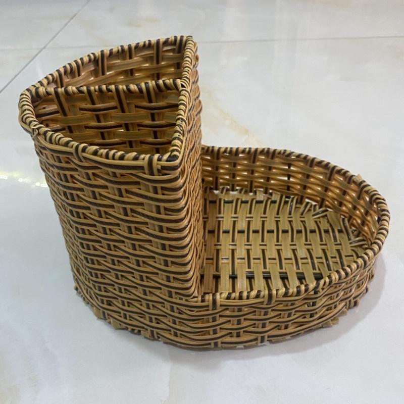 Ống đũa,khay đựng gia vị nhựa giả mây nhỏ