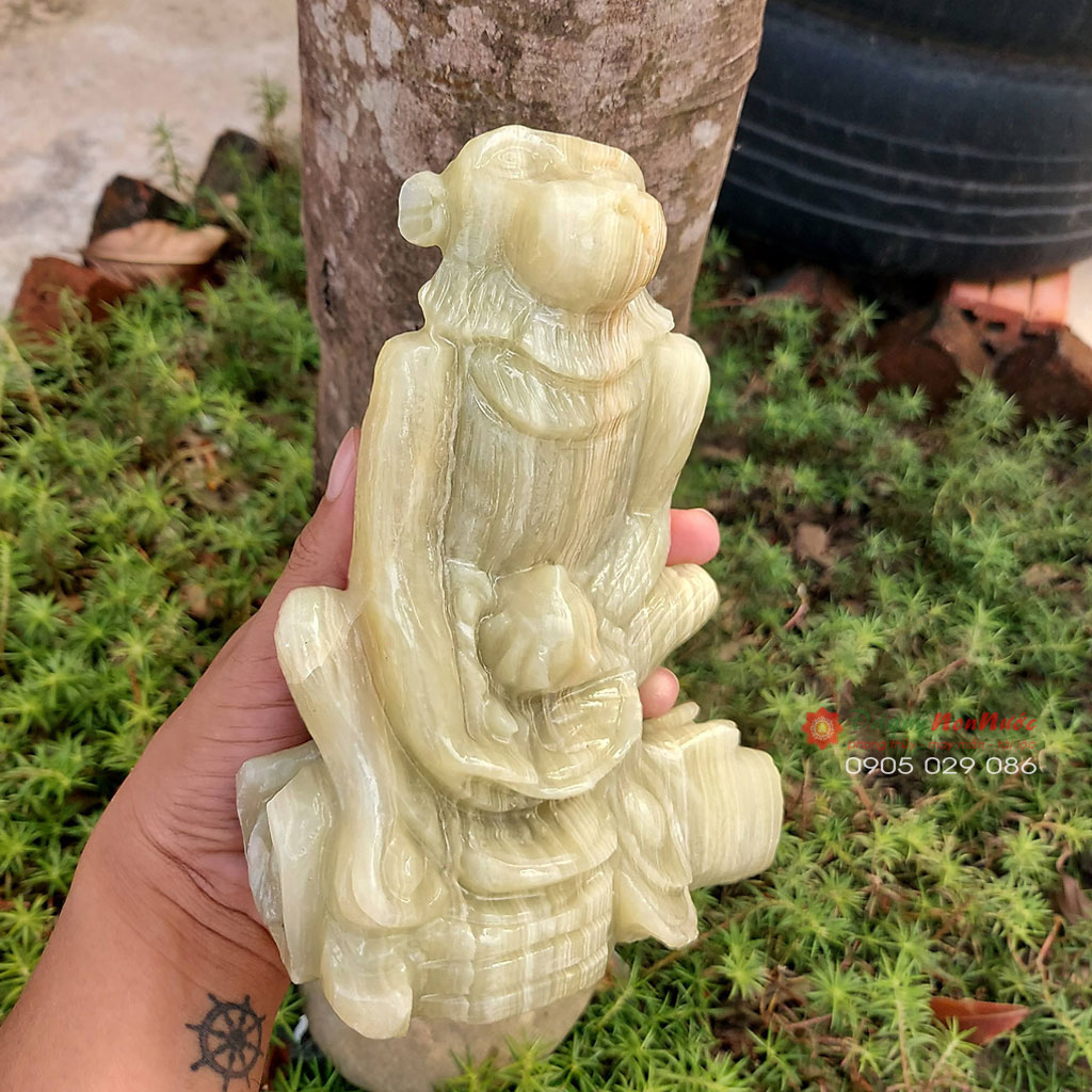 Tượng khỉ đá phong thủy tuổi thân 12 con giáp đá ngọc Pakistan 17cm - đá Non Nước