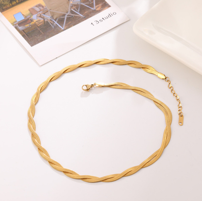 Dây Chuyền Sợi Mì Dẹt Thắt Bính Titan Ko Đen TT 4207