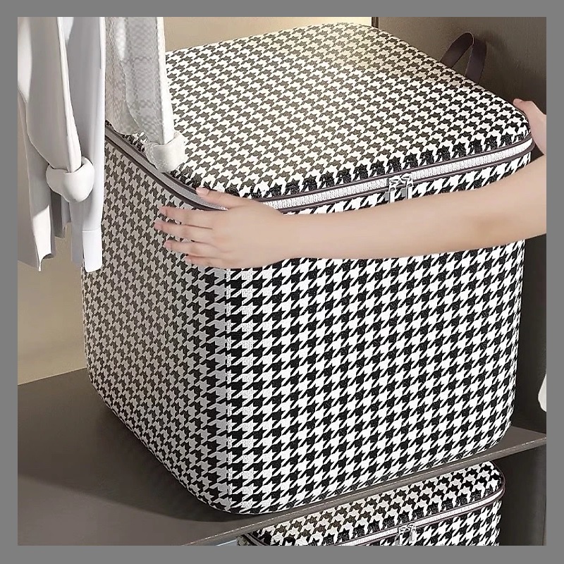 Túi đựng chăn màng quần áo caro sọc trắng đen có dây kéo tiện lợi