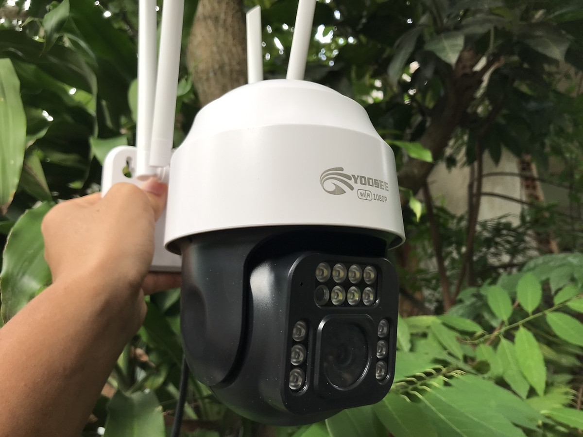 Camera Wifi Yoosee 4.0 Mpx Full HD, Dòng Ngoài Trời Xoay 360°,C12 Xem Đêm Có Màu-Đàm Thoại 2 Chiều-Phát Hiện Chuyển Động Chống Trộm-Hàng Nhập Khẩu