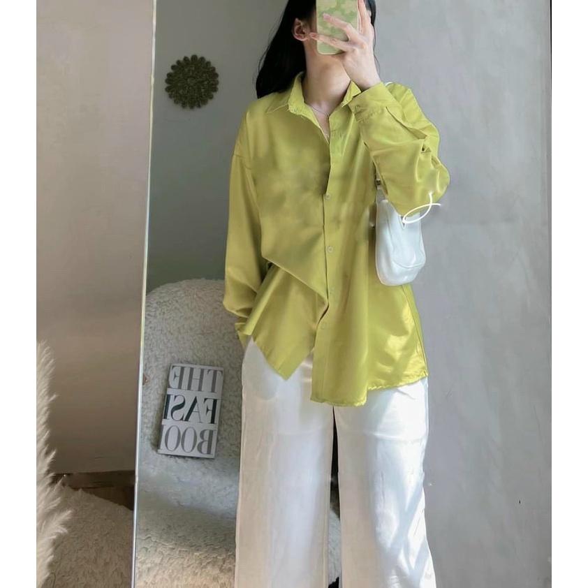 Set áo sơ mi xanh bơ oversize kèm quần suông trắng hack dáng