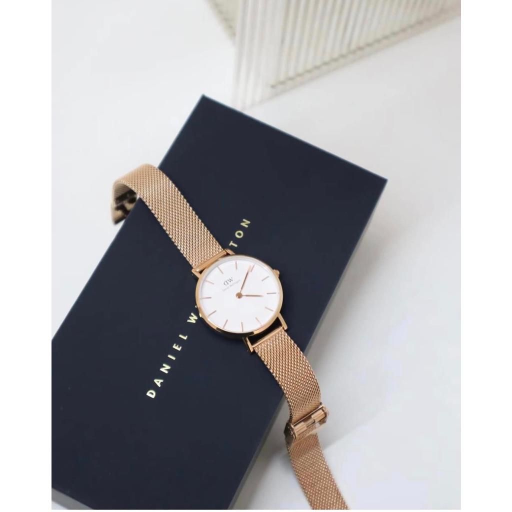 Đồng Hồ Nữ Daniel Wellington màu vàng hồng kèm lắc tay DW size S Size 32mm