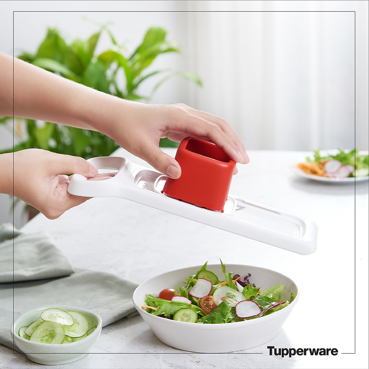 Dụng cụ bào thực phẩm SPEEDY MANDO -Tupperware