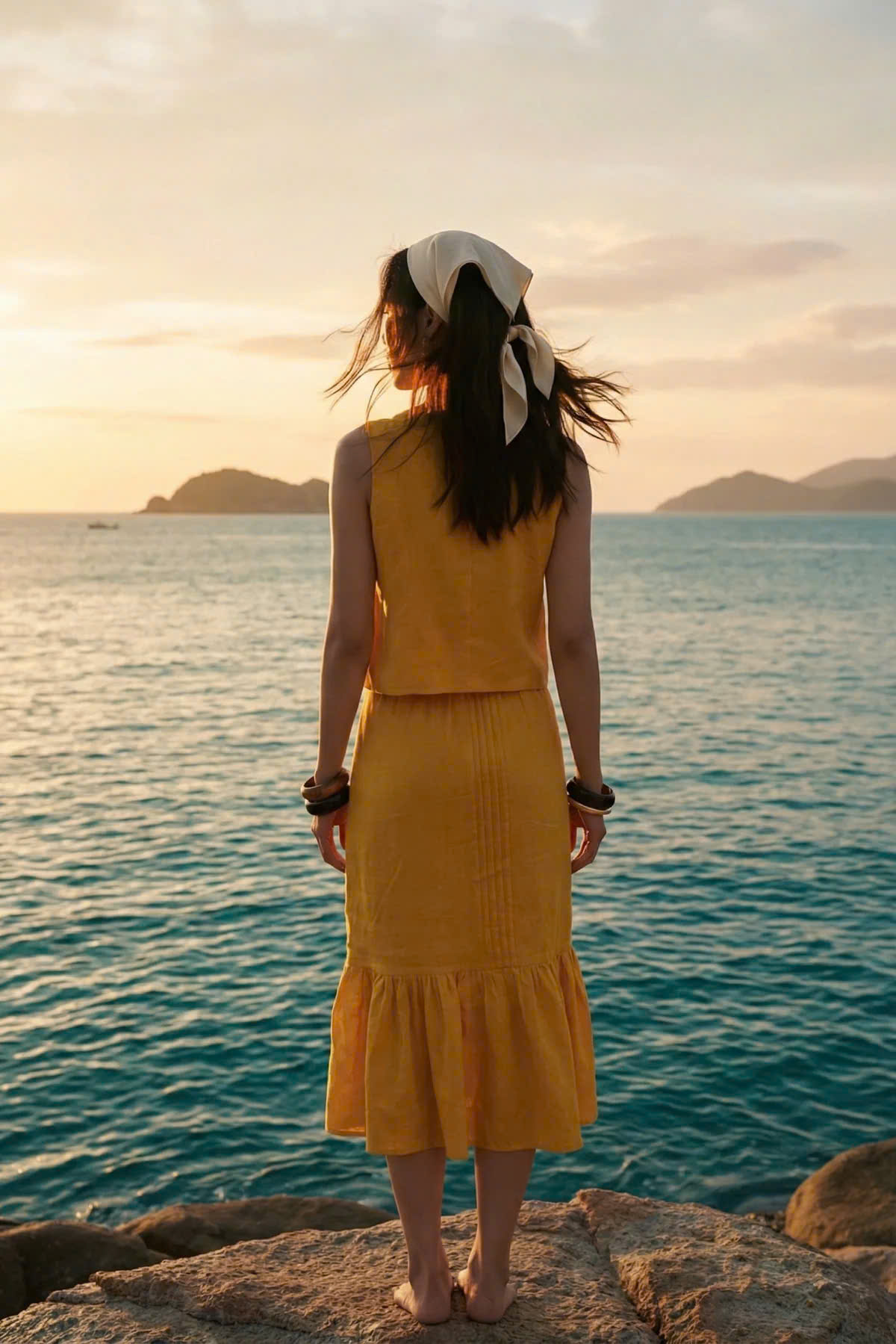 Áo Croptop Linen Vàng Tràng An TOP229 thời trang thiết kế Hity