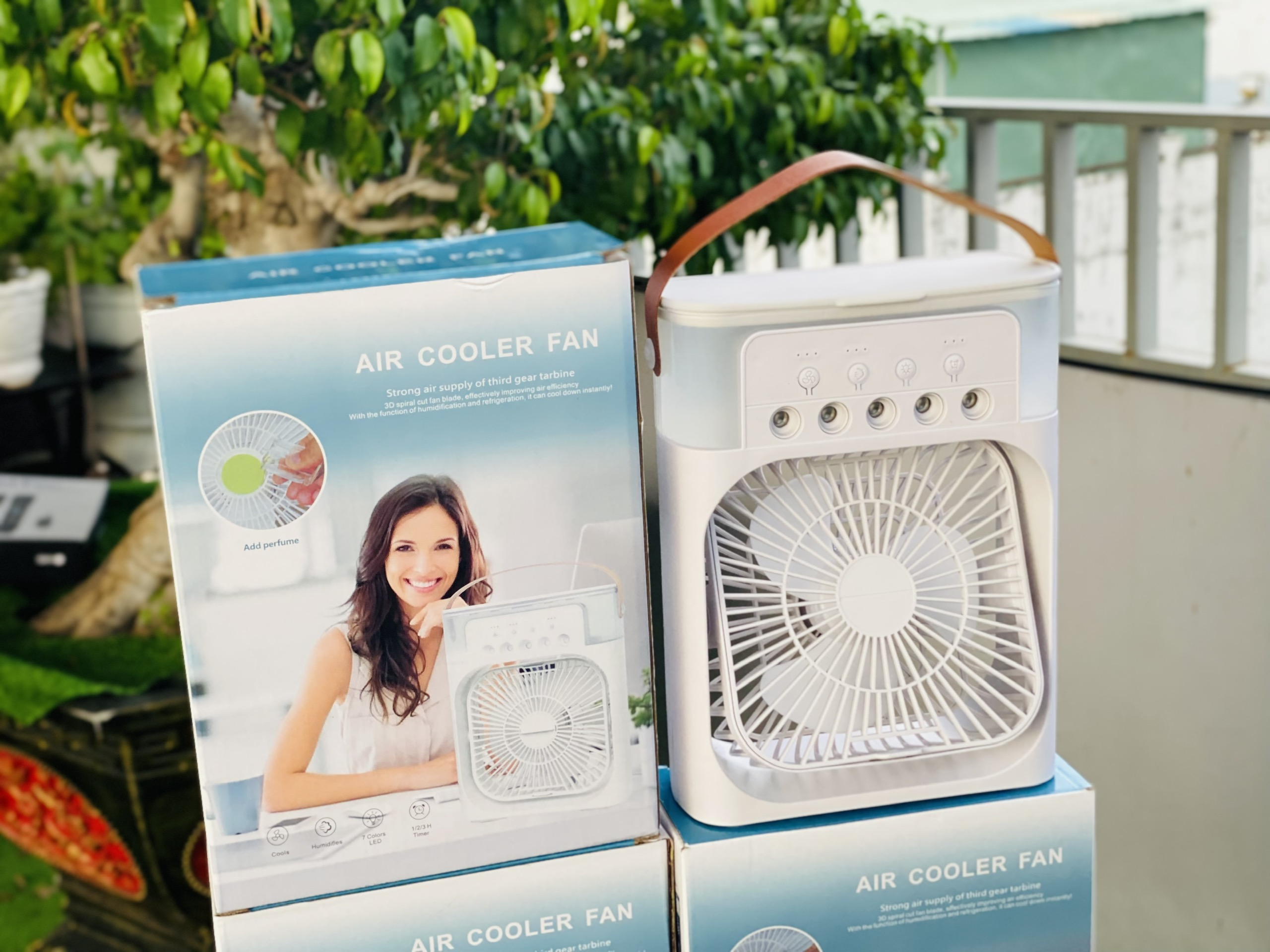 Quạt Điều Hòa Hơi Nước Mini A60 600ml , Quạt Phun Sương Tạo Ẩm Làm Mát Để Bàn Văn Phòng 5 Vòi Phun Đèn Led Nhiều Màu hàng nhập khẩu