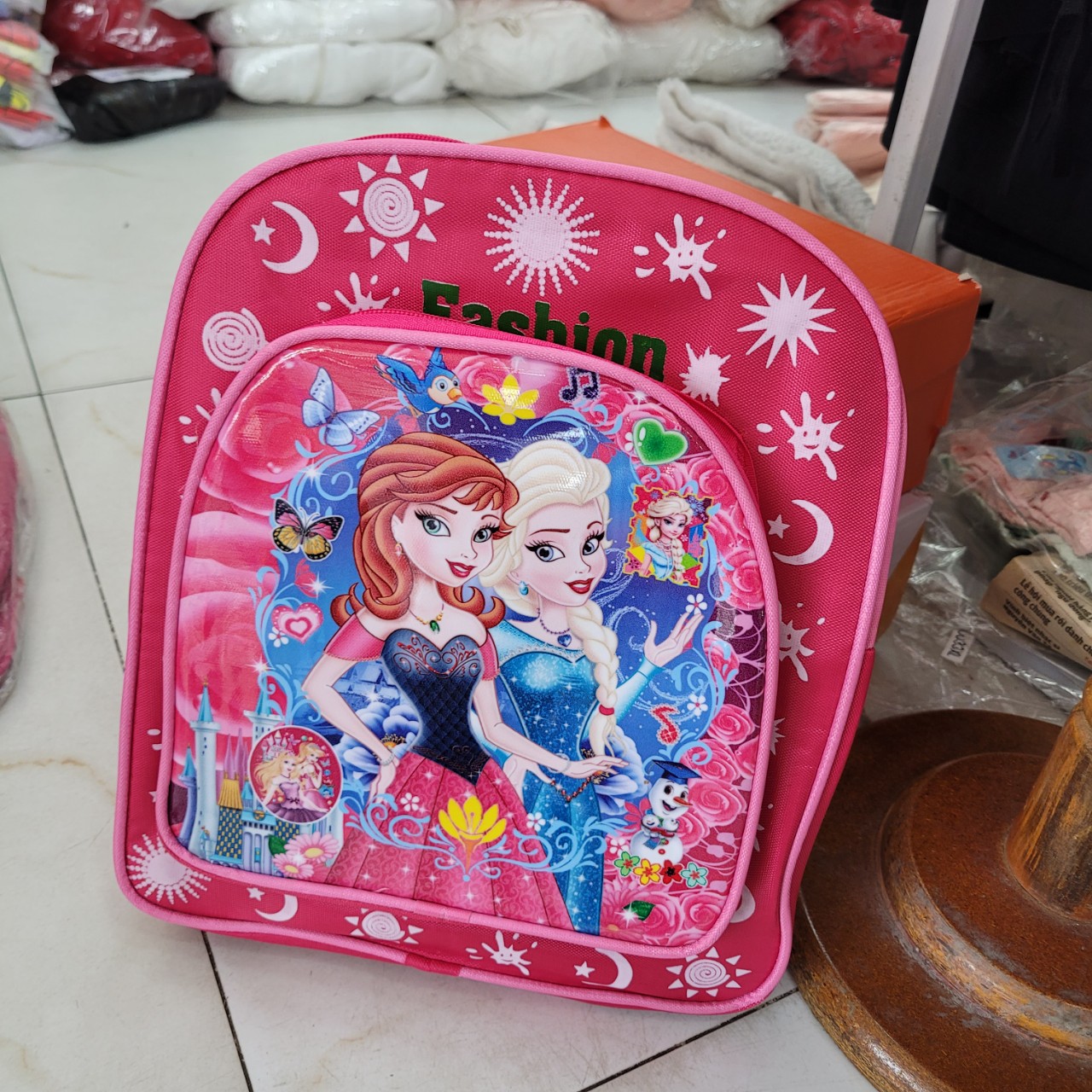 Ba lô elsa nhỏ cho bé mẫu giáo