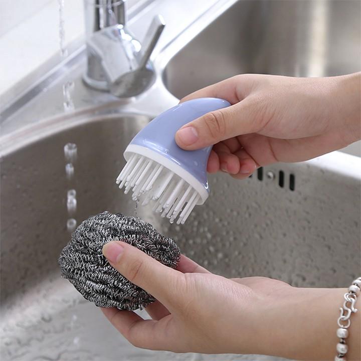 Dụng cụ cọ xoong nồi sợi nhôm có tay cầm nhọn
