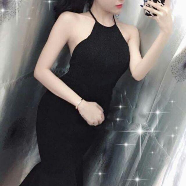 Đầm yếm đuôi cá