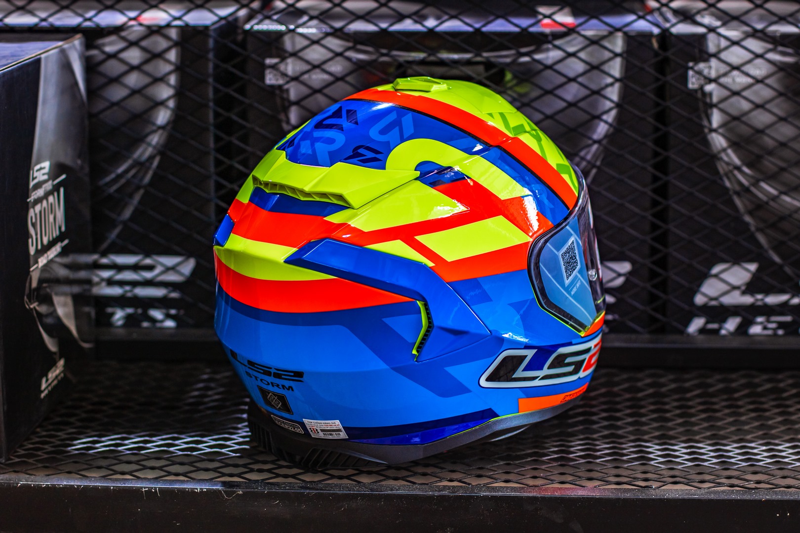 Mũ Bảo Hiểm Fullface Hai Kính LS2 FF800 Storm