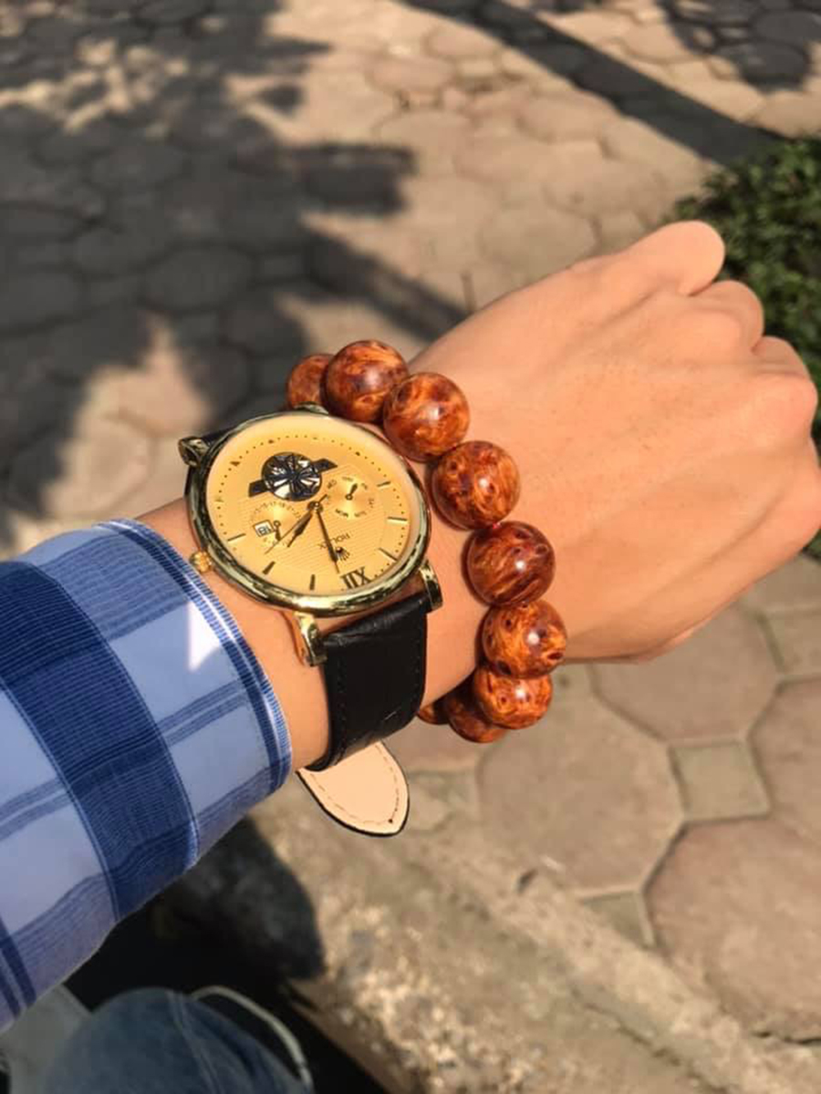 Vòng tay Nu Huyết Long để mộc hàng VIP (BH662) thơm mùi gỗ, Mang lại tài lộc bình an, may mắn - Bracelet of HAHANCO