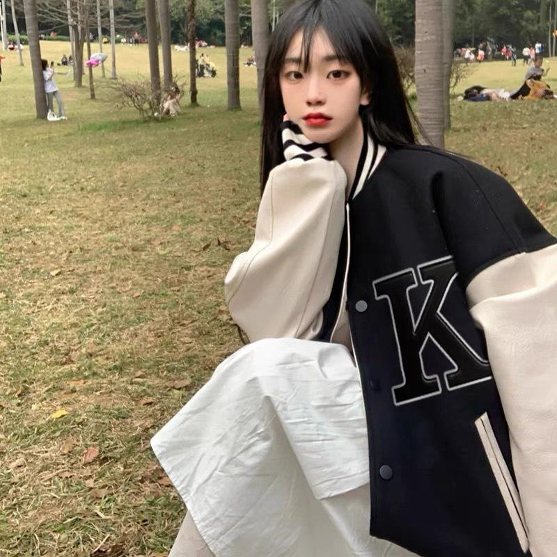 Áo Khoác Bomber Nỉ Bông Nam Nữ Form Rộng Unisex Dày Mịn Phối 2 Màu Trắng Đen, Áo khoác form rộng 2 lớp phong cách Hàn Quốc