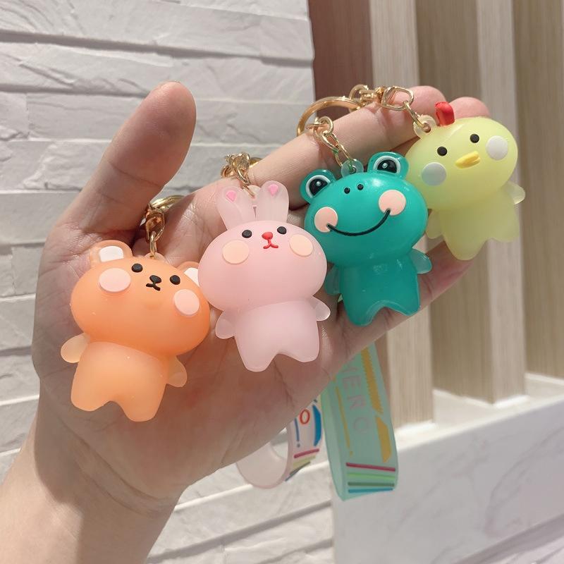 Móc khóa trong suốt vịt, thỏ, ếch, gấu, móc khóa nhiều mẫu có chuông khoen tròn và móc càng cua